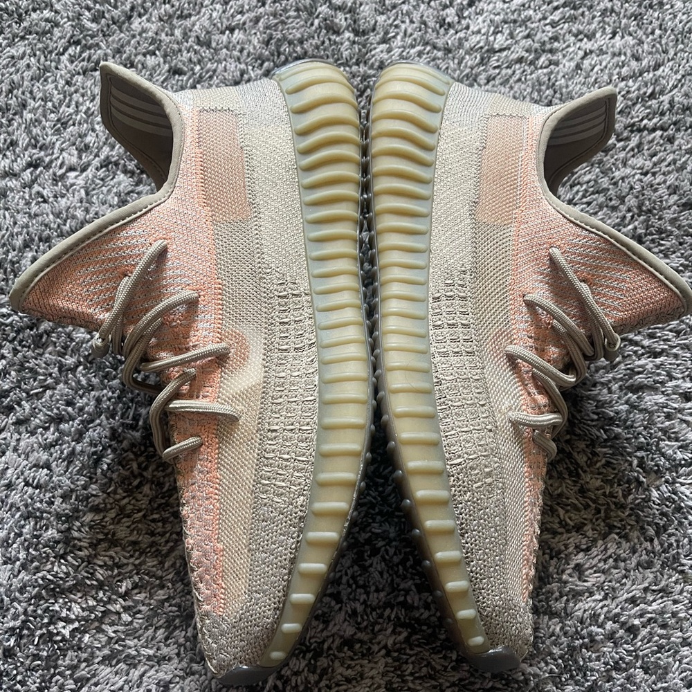 Yeezy Boost 350 - Sandtaupe